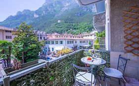 Riva Dante Apartment - Happy Rentals